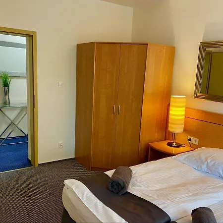 Apartment Slupski Premium A6 - - Dwie Sypialnie Dwa Podwojne Lozka - - Salon Z Balkonem Widok Aneks Kuchenny - - Wifi Netflix Smart Tv50 - - Wysoka Jakosc Za Niska Cene - - Zapraszamy (adults Only)