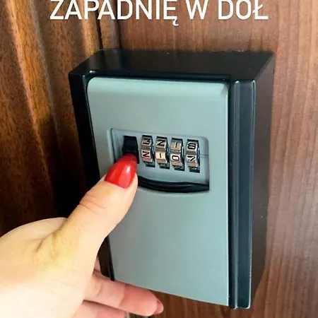 Apartmán Slupski Premium A6 - - Dwie Sypialnie Dwa Podwojne Lozka - - Salon Z Balkonem Widok Aneks Kuchenny - - Wifi Netflix Smart Tv50 - - Wysoka Jakosc Za Niska Cene - - Zapraszamy (adults Only) *
