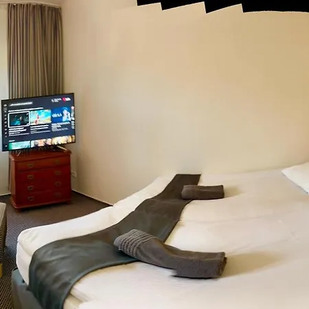 Slupski Premium A6 - - Dwie Sypialnie Dwa Podwojne Lozka - - Salon Z Balkonem Widok Aneks Kuchenny - - Wifi Netflix Smart Tv50 - - Wysoka Jakosc Za Niska Cene - - Zapraszamy (adults Only) Apartmán Słupsk